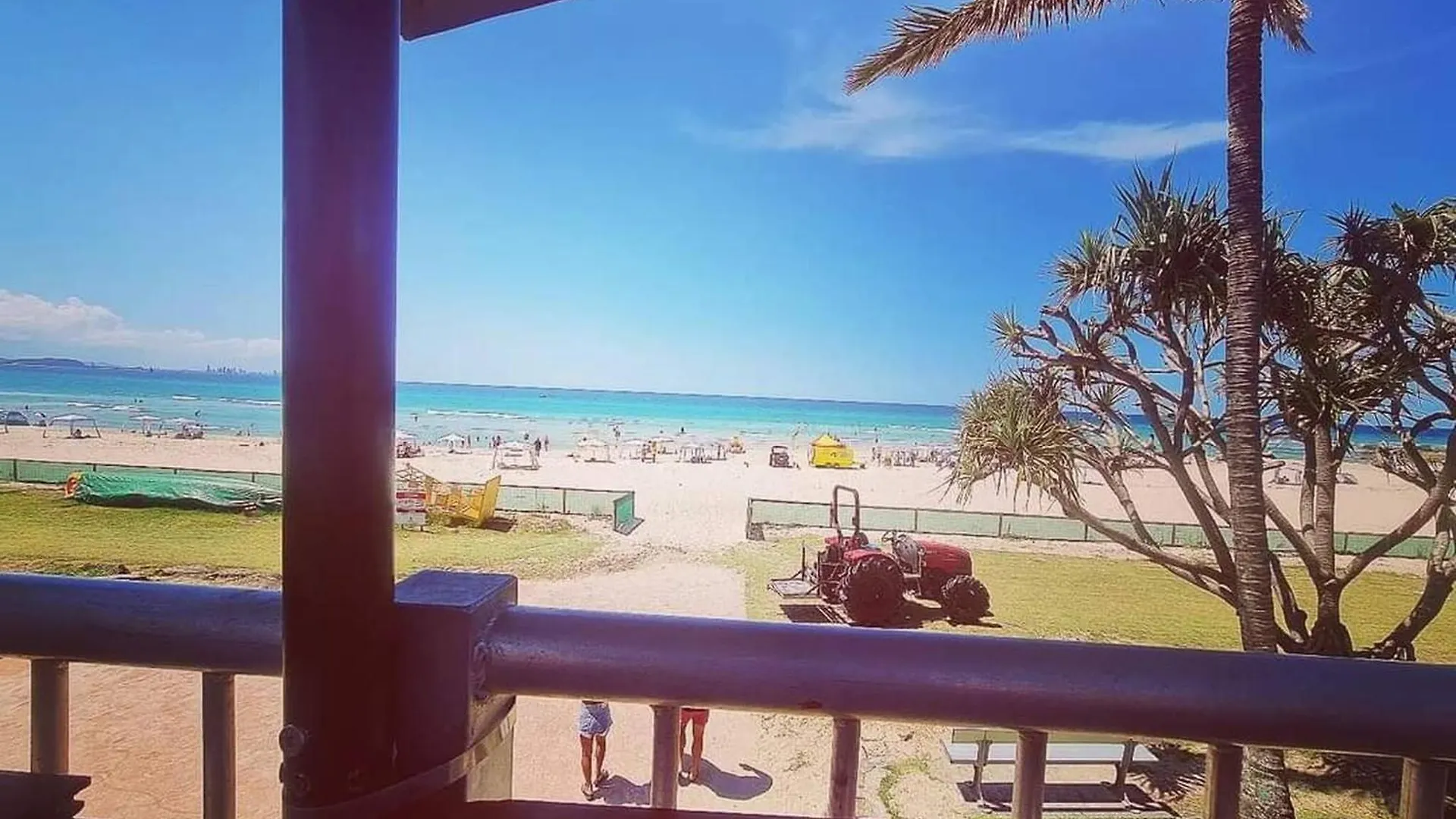 Bask In Beach Luxury Gold Coast Australia