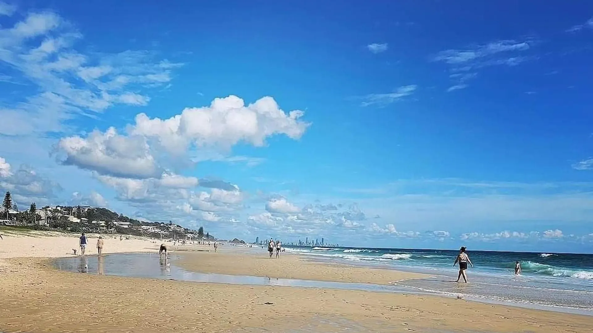 Bask In Beach Luxury Gold Coast 0*,  Australia
