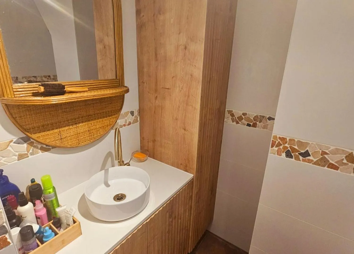 Bask In Beach Luxury Gold Coast Apartment
